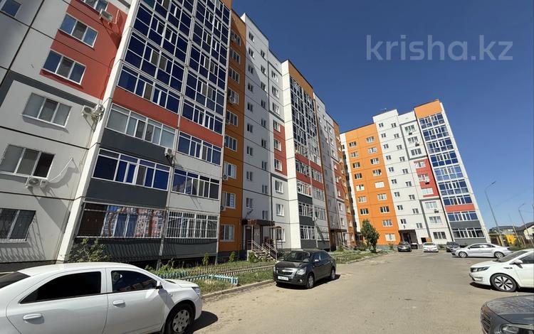 2-комнатная квартира · 74 м² · 9/9 этаж, Самал 110 за ~ 20 млн ₸ в Уральске — фото 2