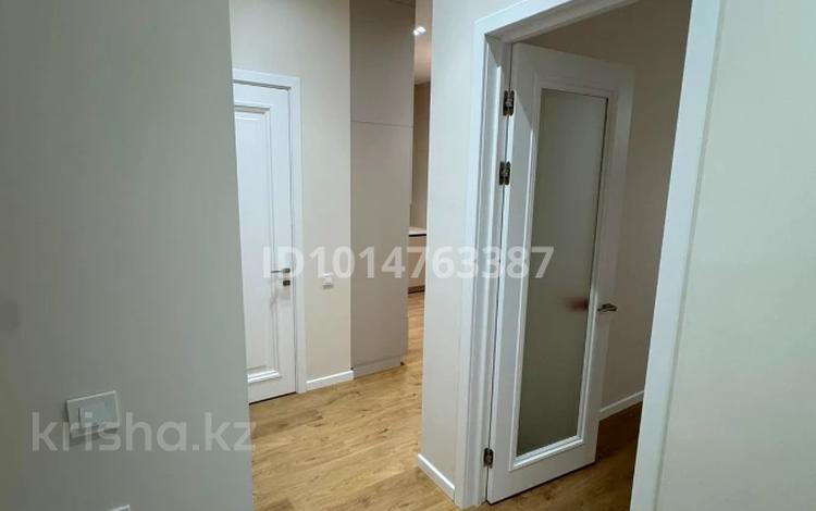 2-бөлмелі пәтер · 56 м² · 2/4 қабат, Ақ Шағала -ш/а. 8, бағасы: 450 000 ₸ в Атырау, мкр Ак Шагала — фото 2