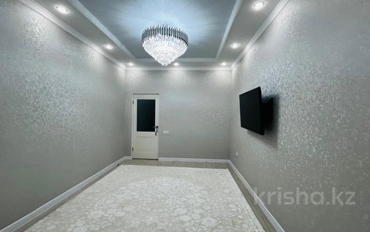 2-комнатная квартира · 80 м² · 9/10 этаж, 19-й мкр 15 за 28 млн ₸ в Актау — фото 5