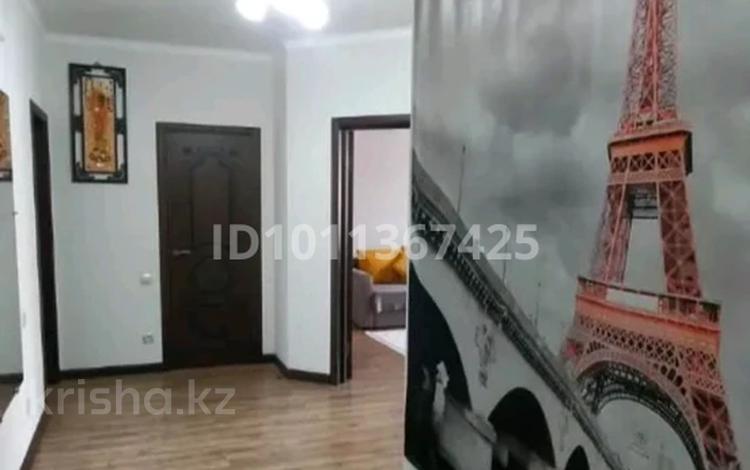 2-бөлмелі пәтер · 74 м² · 5/5 қабат, мкр. Алтын орда, тәуелсіздік 9 — возле парк здоровья, гипер дина, бағасы: 38 млн ₸ в Актобе — фото 2