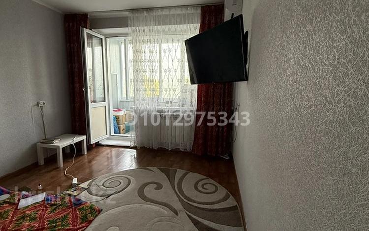 1-бөлмелі пәтер · 34 м² · 4/9 қабат, мкр 4 4, бағасы: 14 млн ₸ в Уральске — фото 2