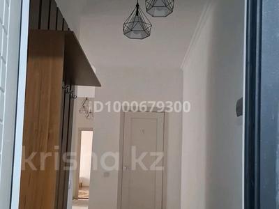 Аренда квартир в Туркестанской обл.: 2-комнатная квартира · 64.2 м² · помесячно, Жаңа қала Каскад 10/8 кв 2 — Тұран молға қарама қарсы орналасқан Мұз сарайы, Достық үйі бар маңында за 150 000 〒 2-комнатная квартира · 64.2 м² · помесячно, Жаңа қала Каскад 10/8 кв 2 — Тұран молға қарама қарсы орналасқан Мұз сарайы, Достық үйі бар маңында за 150 000 〒 в Туркестане