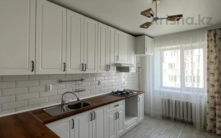 2-бөлмелі пәтер · 69.5 м² · 5/5 қабат, мкр Жана Орда, бағасы: 25 млн ₸ в Уральске — фото 2