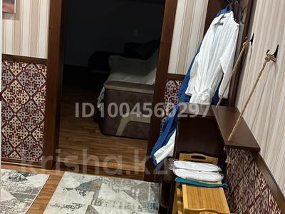 1-бөлмелі пәтер · 43 м² · 2/4 қабат, Бауржана Момушелы 129, бағасы: 15 000 〒 в Экибастузе