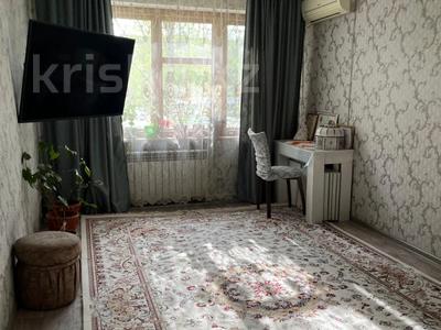 3-комнатная квартира · 70 м² · 1/5 этаж, мкр 8, Гришина за 25 млн ₸ в Актобе