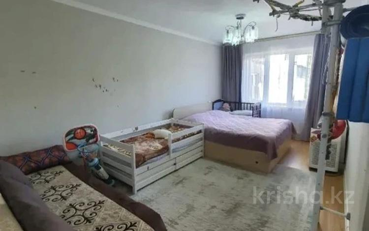 3-бөлмелі пәтер · 70 м² · 4/6 қабат, Жибек жолы 60, бағасы: 56 млн ₸ в Алматы, Медеуский р-н — фото 7