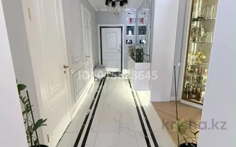 3-бөлмелі пәтер · 133 м² · 4/13 қабат, Ергожина 8, бағасы: 123 млн ₸ в Алматы, Бостандыкский р-н — фото 12