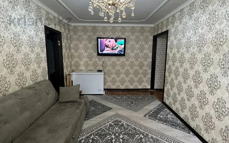 2-бөлмелі пәтер · 45 м² · 2/5 қабат, мкр Каратау, бағасы: 12.6 млн 〒 в Таразе — фото 2