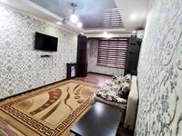 1-комнатная квартира, 60 м², 2/4 этаж посуточно, Момышулы 3А за 10 000 〒 в Шымкенте, Аль-Фарабийский р-н