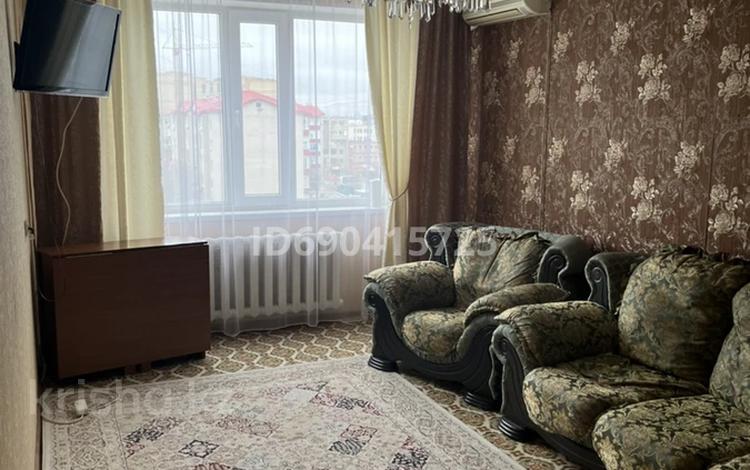 3-комнатная квартира · 67 м² · 7/9 этаж, мкр 12 25 — БЦ «Дастан» за 250 000 〒 в Актобе — фото 11