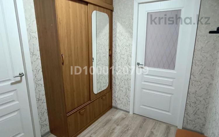 3-комнатная квартира · 60 м² · 1/5 этаж, мкр Центральный 9 — Транспортной прокаратуры за 25 млн ₸ в Атырау — фото 2