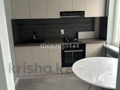3-комнатная квартира · 60 м², Райымбека — Абылайхана Райымбека за 330 000 ₸ в Алматы, Жетысуский р-н