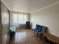 1-комнатная квартира · 35 м² · 4/5 этаж, мкр 11 35 за 14 млн ₸ в Актобе — фото 2