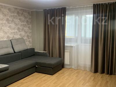 1-комнатная квартира · 48 м² · 9/9 этаж, Братьев Дюсембиновых 12а за 17.5 млн 〒 в Павлодаре