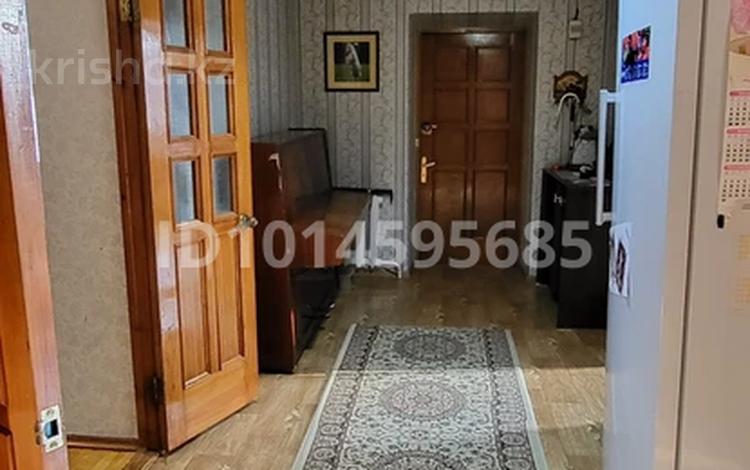 Отдельный дом · 4 комнаты · 100 м² · 10 сот., мкр Калкаман-2, Актамберды Жырау 77 — Байзак Батыра за 450 000 ₸ в Алматы, Наурызбайский р-н — фото 2