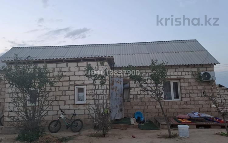 Отдельный дом · 3 комнаты · 90 м² · 10 сот., Мерей микрорайон 66 улица 180 за 6.5 млн ₸ в Жанаозен — фото 2