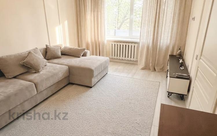 1-бөлмелі пәтер · 36 м² · 2/5 қабат, Жибек жолы, бағасы: 31.8 млн ₸ в Алматы, Алмалинский р-н — фото 2
