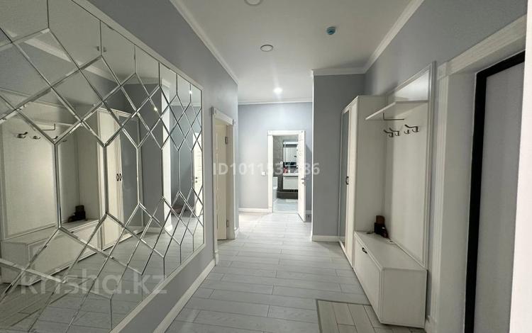 3-бөлмелі пәтер · 86.7 м² · 13 қабат, мкр Мамыр-2 26/1, бағасы: 79 млн ₸ в Алматы, Ауэзовский р-н — фото 2