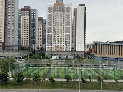 4-бөлмелі пәтер · 105 м² · 15/20 қабат, Кабанбай батыра 43 В, бағасы: 600 000 ₸ в Астане, Есильский р-н