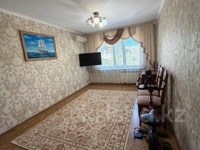 2-комнатная квартира · 54.6 м² · 3/5 этаж, мкр 11, шайкенова за 18.5 млн ₸ в Актобе