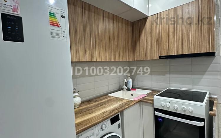 3-бөлмелі пәтер · 61.9 м² · 1/5 қабат, Мира 98/2, бағасы: 15 млн ₸ в Темиртау — фото 2
