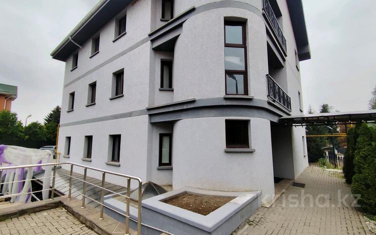 Еркін, кеңселер · 900 м², бағасы: 4 млн ₸ в Алматы, Медеуский р-н — фото 50