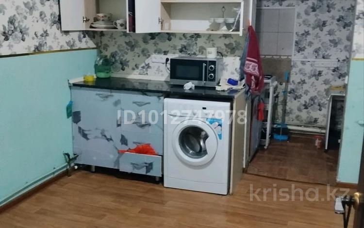 2-бөлмелі пәтер · 56.7 м² · 2/2 қабат, Абая 14 — Гагарина, бағасы: 140 000 ₸ в Шымкенте, Абайский р-н — фото 2