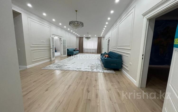 Жеке үй · 5 бөлме · 300 м² · 330 жүзд., Талгайран 2 6 — Талгайран 2, бағасы: 800 000 ₸ в Атырау — фото 2