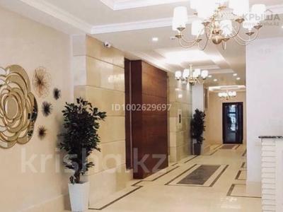 2-комнатная квартира · 90 м² · 14/15 этаж, Ермекова — Сарайшык/Акмешит за 495 000 ₸ в Астане, Есильский р-н