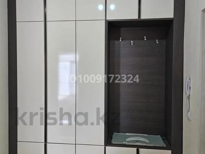 3-бөлмелі пәтер · 82 м², Куаныша Толеметова 50/13, бағасы: 260 000 ₸ в Шымкенте, Абайский р-н