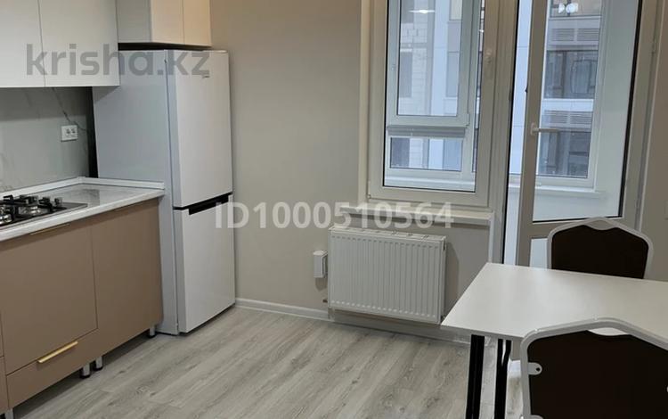 1-бөлмелі пәтер · 40 м² · 8/9 қабат, мкр Нурсая, Абулхайр-хана 69/4, 69/5, бағасы: 280 000 ₸ в Атырау — фото 3