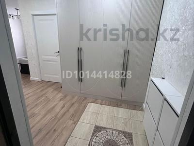 2-комнатная квартира · 80 м² · 12/12 этаж, Кошкарбаева 40/1 — Кошкарбаева - Нурмагамбетова за 37 млн ₸ в Астане, Сарайшык р-н