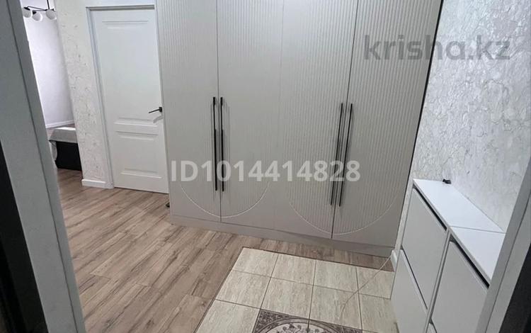 2-комнатная квартира · 80 м² · 12/12 этаж, Кошкарбаева 40/1 — Кошкарбаева - Нурмагамбетова за 37 млн ₸ в Астане, Сарайшык р-н — фото 19