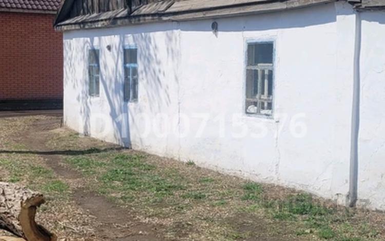 Отдельный дом · 4 комнаты · 122 м² · 5 сот., Роза Люксембург 92 — Угол Бухар Жырау Роза Люксембург за 20 млн 〒 в Павлодаре — фото 2