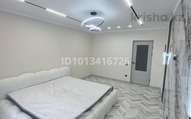 1-бөлмелі пәтер · 50.2 м² · 3/6 қабат, Кеменгер 41Б — Улица Тауелсыздык / Самал, бағасы: 23.5 млн ₸ в Уральске — фото 2