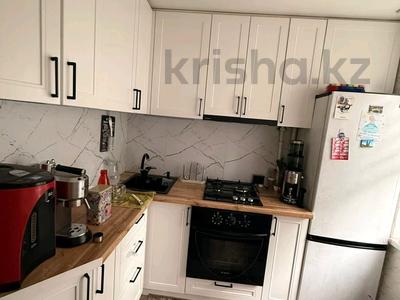 2-бөлмелі пәтер · 46 м² · 2/4 қабат, №2 ш/а. 3 — Жубанова Правды, бағасы: 26.5 млн ₸ в Алматы, Ауэзовский р-н
