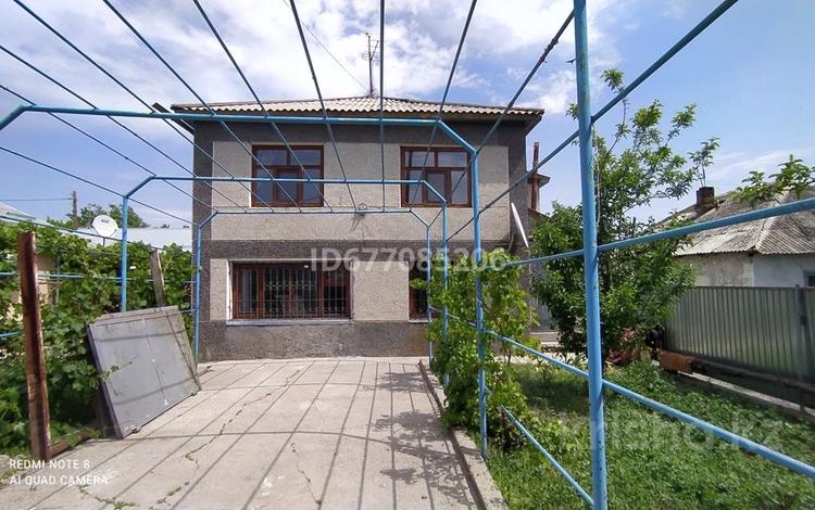 Отдельный дом • 5 комнат • 150 м² • 5.5 сот., Ерназарова 25 за 24 млн 〒 в Кентау — фото 2