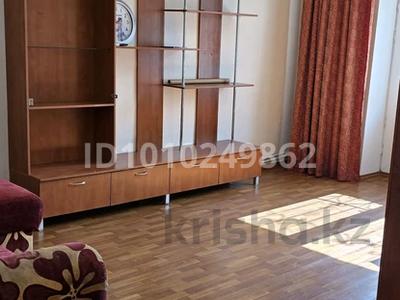 3-бөлмелі пәтер · 80 м² · 2/3 қабат, Тауке хана 8 — Угол Байтурсынова, бағасы: 38.1 млн ₸ в Шымкенте
