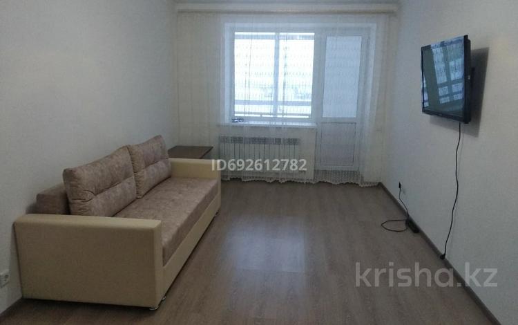 3-комнатная квартира, 80 м², 3/7 этаж помесячно, Бөкейхан 21А