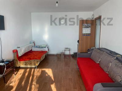 1-бөлмелі пәтер · 42 м² · 5/5 қабат, Доспановой 30, бағасы: 9 млн ₸ в Аксу