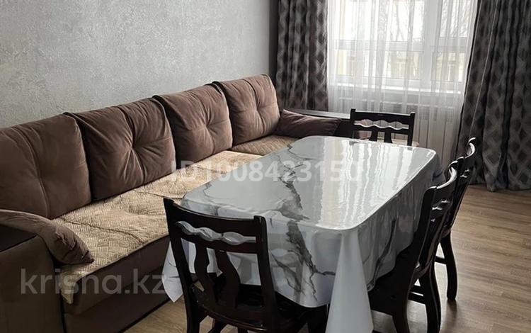 3-комнатная квартира · 77.1 м² · 4/18 этаж, Утепова 31 за 450 000 ₸ в Алматы, Бостандыкский р-н — фото 2