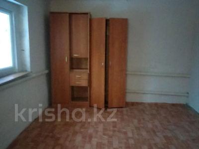 Отдельный дом · 3 комнаты · 62.3 м², ул. Жуковского за 50 000 〒 в Актобе