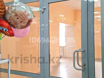 Свободное назначение, офисы, магазины и бутики, салоны красоты, сельское хозяйство, фитнес и спорт, медцентры и аптеки, образование, кабинеты и рабочие места, студии · 31 м² за 310 000 〒 в Астане, Сарыарка р-н