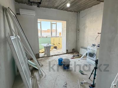 2-бөлмелі пәтер · 80 м² · 2/5 қабат, Алтын орда ш/а., ораза татеулы, бағасы: 25 млн ₸ в Актобе, мкр. Алтын орда