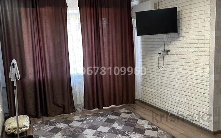 1-комнатная квартира · 40 м² · 3/4 этаж, Желтоксан 76 — Сулейманова за 8 000 〒 в Таразе — фото 2
