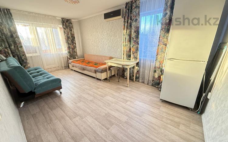 2-комнатная квартира · 44 м² · 4/5 этаж, мкр Новый Город, Назарбаева 78 за 15.3 млн ₸ в Караганде, Казыбек би р-н — фото 2