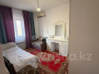 Отдельный дом · 4 комнаты · 100 м² · 15 сот., Мәделі Қожа 50 за 12 млн 〒 в Шу