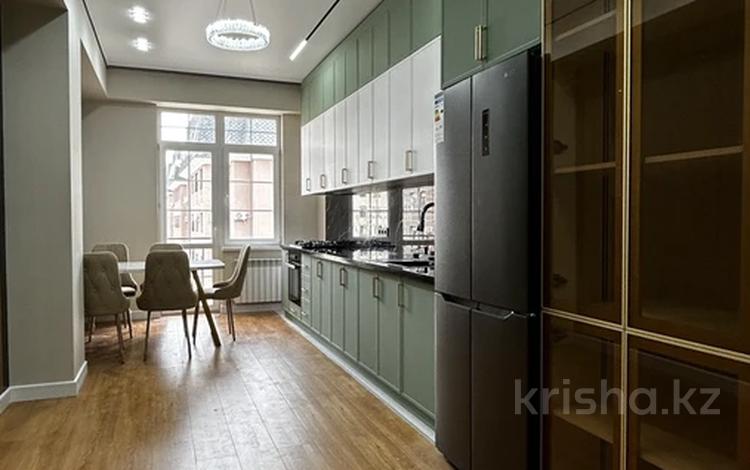 4-бөлмелі пәтер · 165 м² · 8/10 қабат, 17-й мкр 25, бағасы: 78 млн ₸ в Актау — фото 2