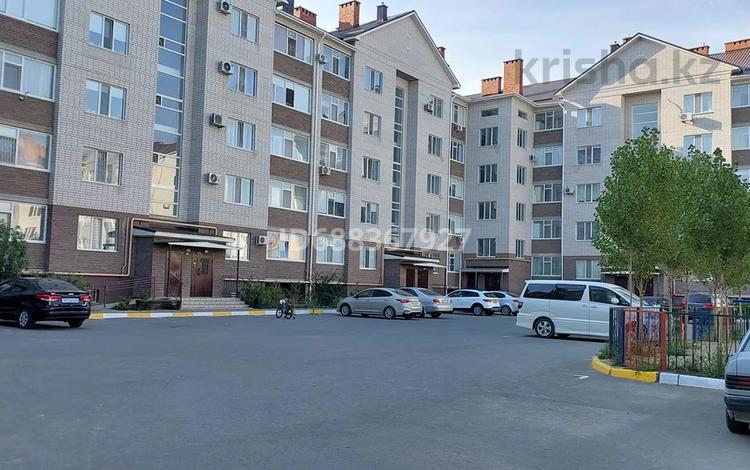 3-комнатная квартира, 80 м², 5/5 этаж, мкр. Алтын орда, мкр. Батыс-2 5в