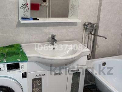Аренда комнат в Западно-Казахстанской обл.: 2 комнаты · 76 м², мкр. Зачаганск пгт, Монкеулы 85/4 за 35 000 〒 2 комнаты · 76 м², мкр. Зачаганск пгт, Монкеулы 85/4 за 35 000 〒 в Уральске